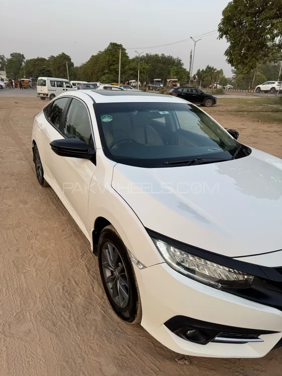 Honda Civic 2019 for Sale in Sialkot Image-1