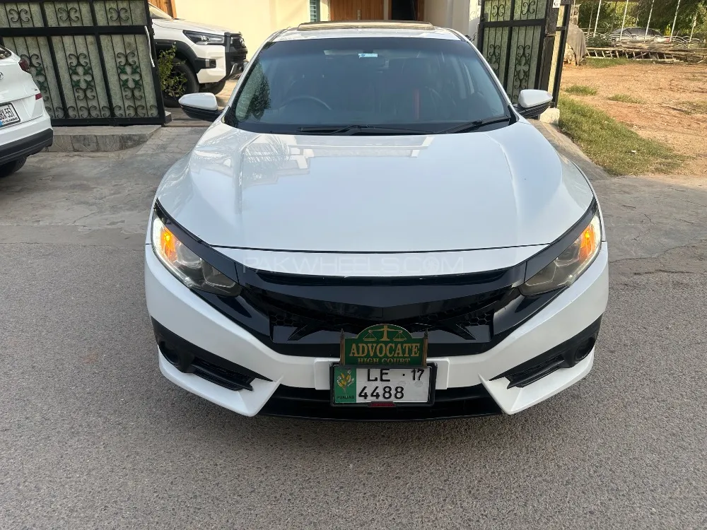 Honda Civic 2017 for Sale in Sheikhupura Image-1