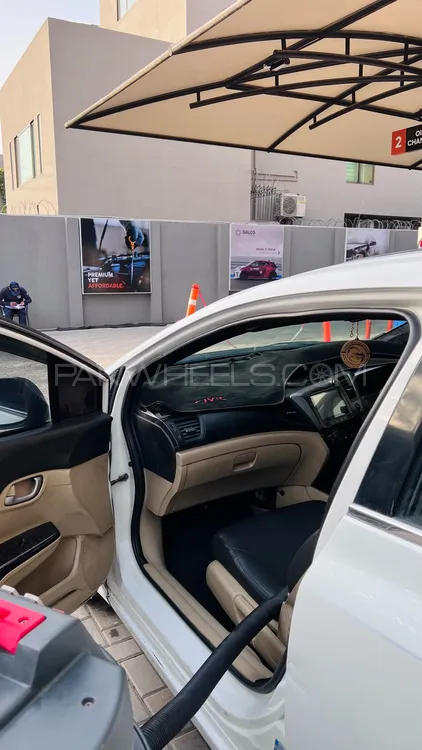 Honda Civic 2014 for Sale in Lahore Image-1