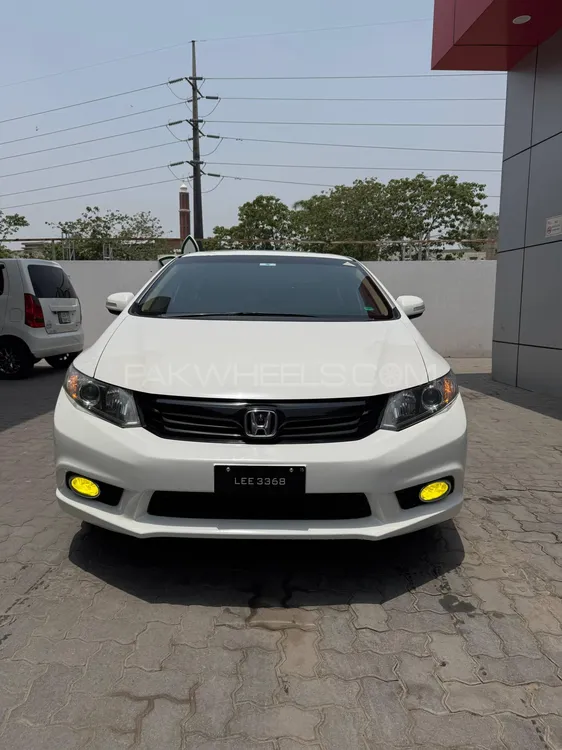 Honda Civic 2015 for Sale in Lahore Image-1