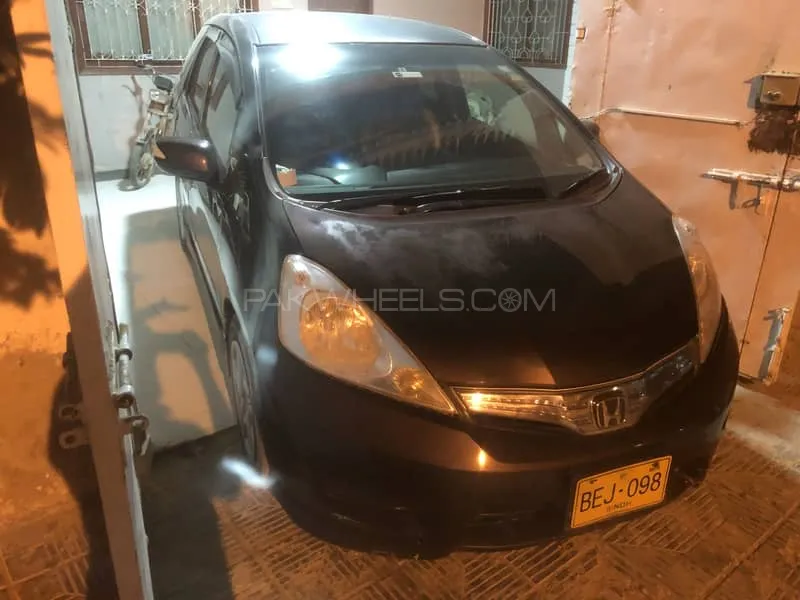 Honda Fit 2012 for Sale in Karachi Image-1