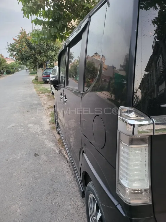 Honda N Box 2017 for Sale in Lahore Image-1
