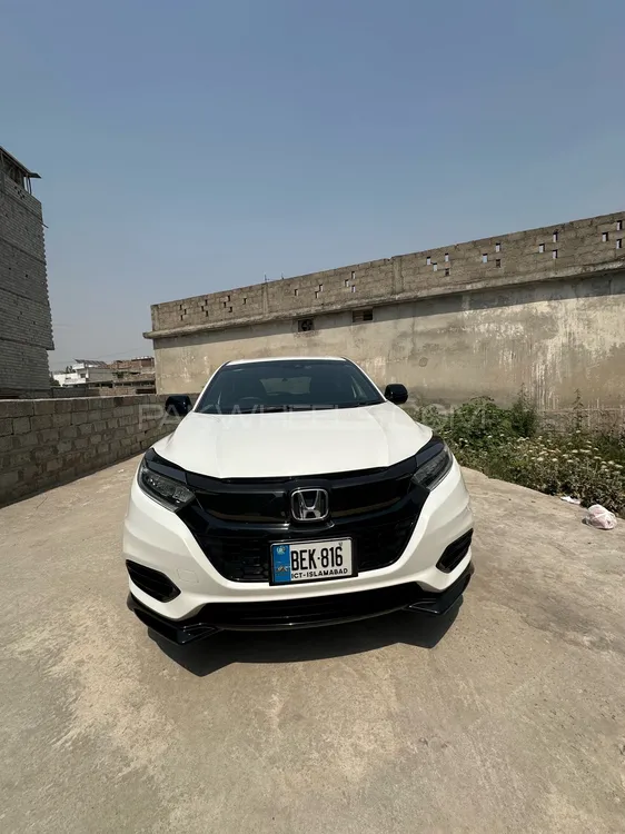Honda Vezel 2019 for Sale in Islamabad Image-1