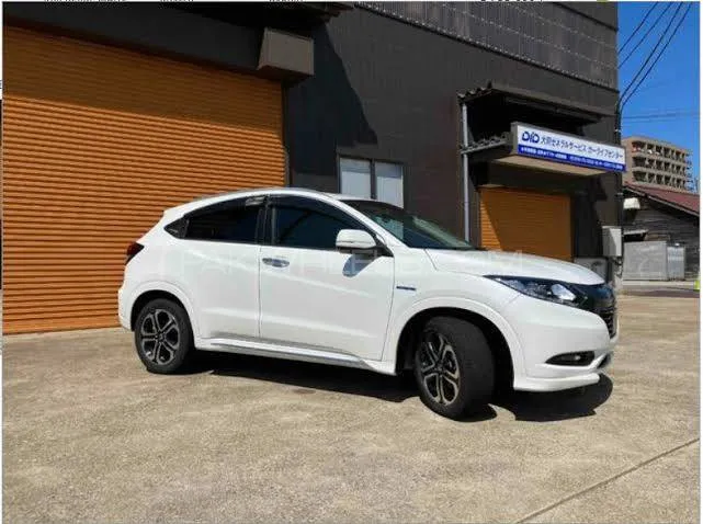 Honda Vezel 2016 for Sale in Rawalpindi Image-1