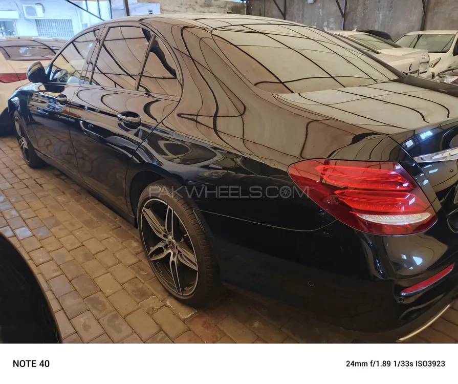 Mercedes Benz E Class 2020 for Sale in Lahore Image-1