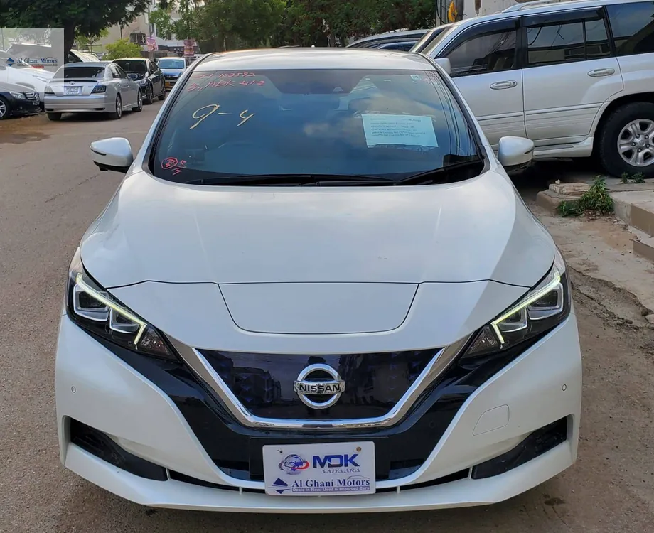 Nissan Leaf 2021 for Sale in Karachi Image-1