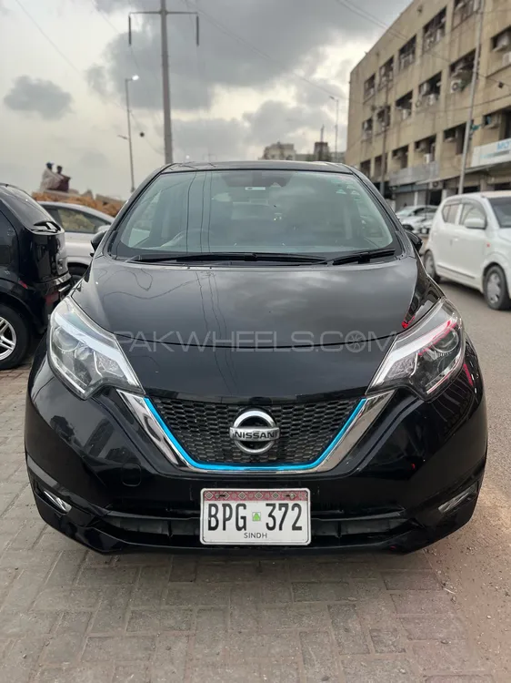 Nissan Note 2016 for Sale in Karachi Image-1