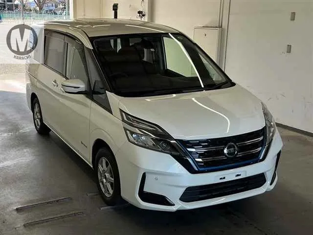 Nissan Serena 2020 for Sale in Karachi Image-1
