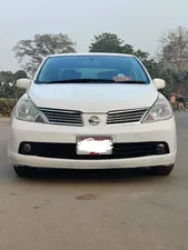 Nissan Tiida 2013 for Sale