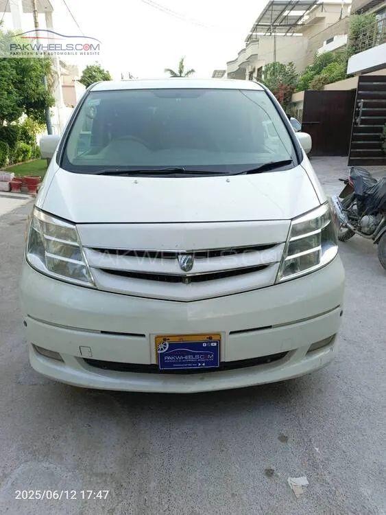 ٹویوٹا الفارڈ 2004 for Sale in کراچی Image-1