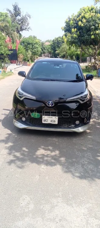 Toyota C-HR 2018 for Sale in Lahore Image-1