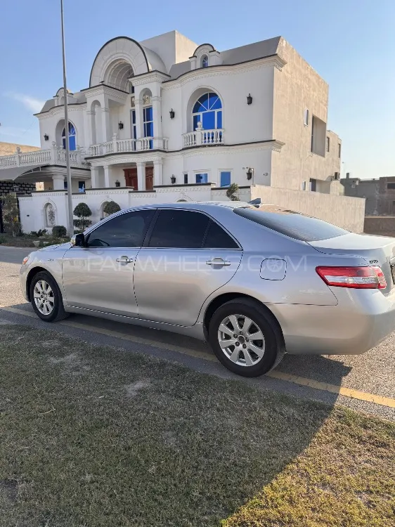 Toyota Camry 2007 for Sale in Faisalabad Image-1