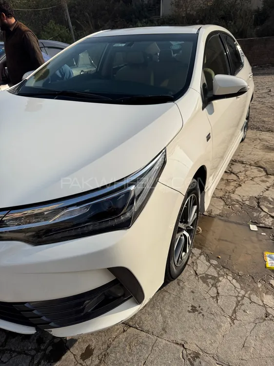 Toyota Corolla 2018 for Sale in Islamabad Image-1