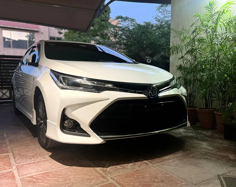 Toyota Corolla 2021 for Sale in Islamabad Image-1
