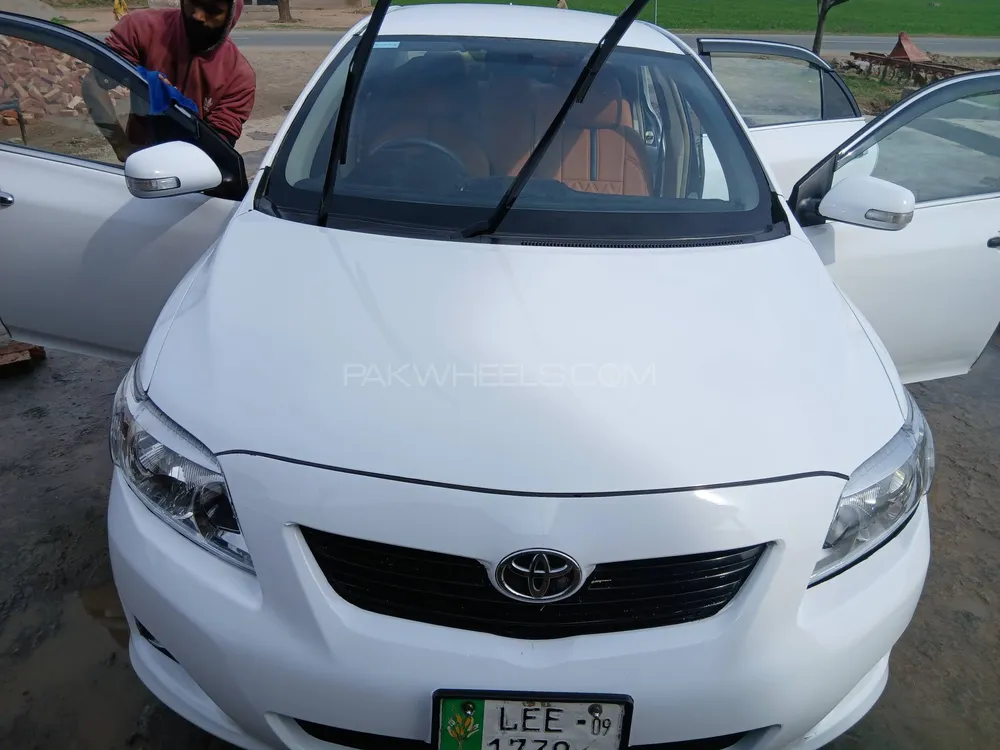 Toyota Corolla 2009 for Sale in Narowal Image-1