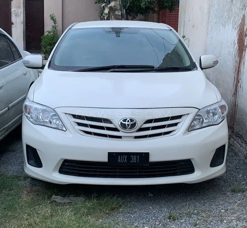 Toyota Corolla 2011 for Sale in Peshawar Image-1