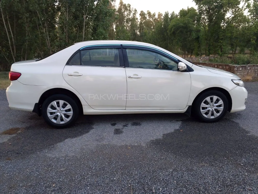 Toyota Corolla 2009 for Sale in Peshawar Image-1