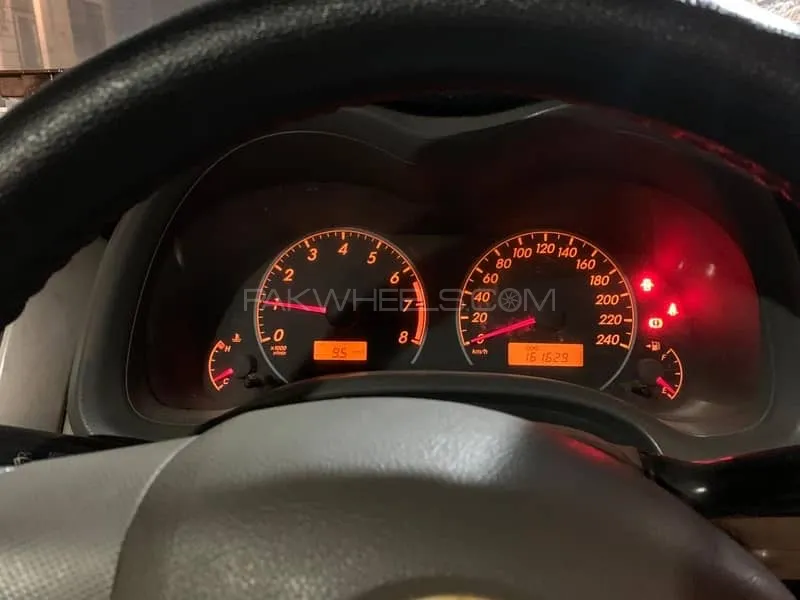 Toyota Corolla 2010 for Sale in Karachi Image-1
