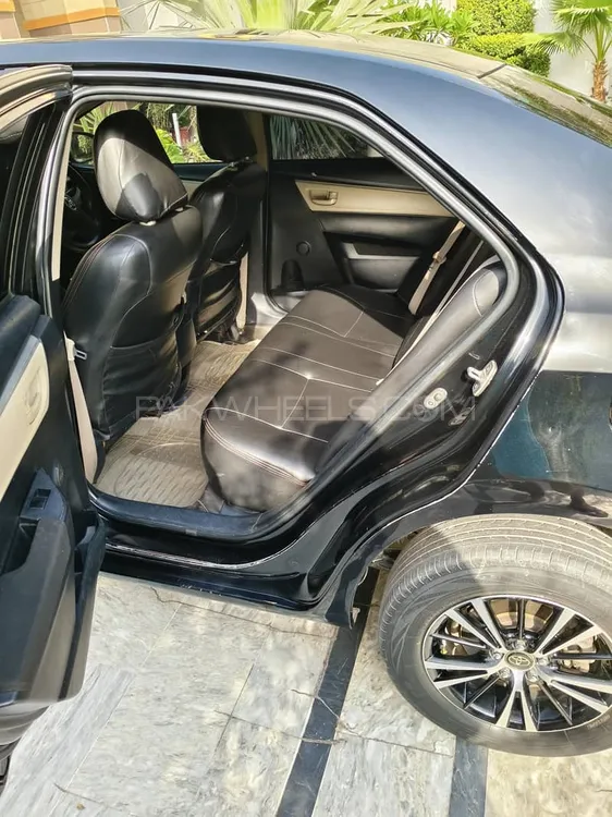 Toyota Corolla 2015 for Sale in Sheikhupura Image-1