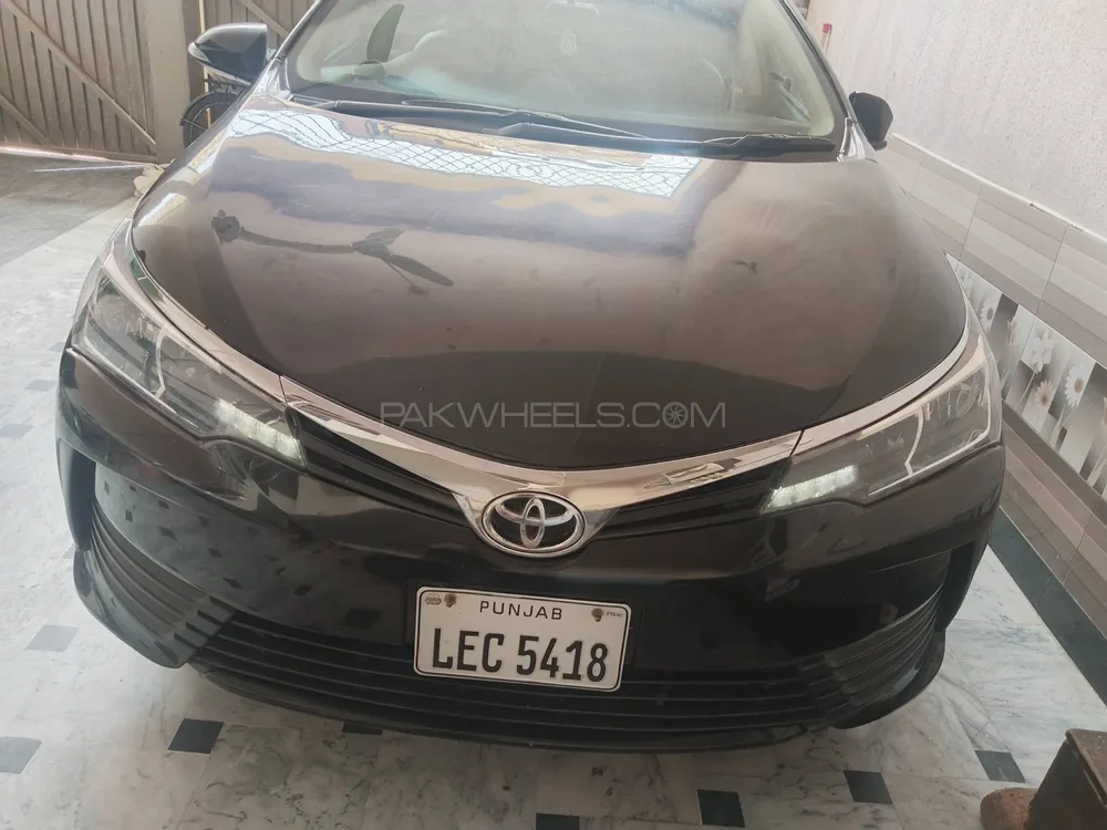 Toyota Corolla 2016 for Sale in Gojra Image-1