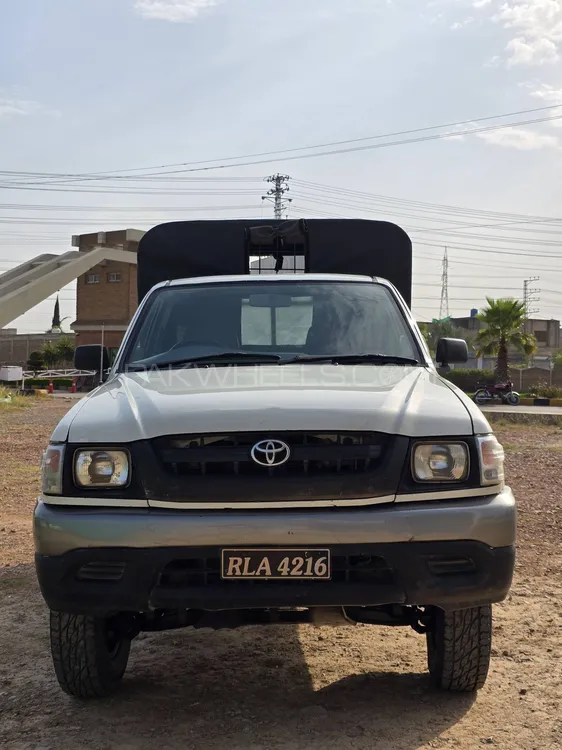 Toyota Hilux 2002 for Sale in Kohat Image-1