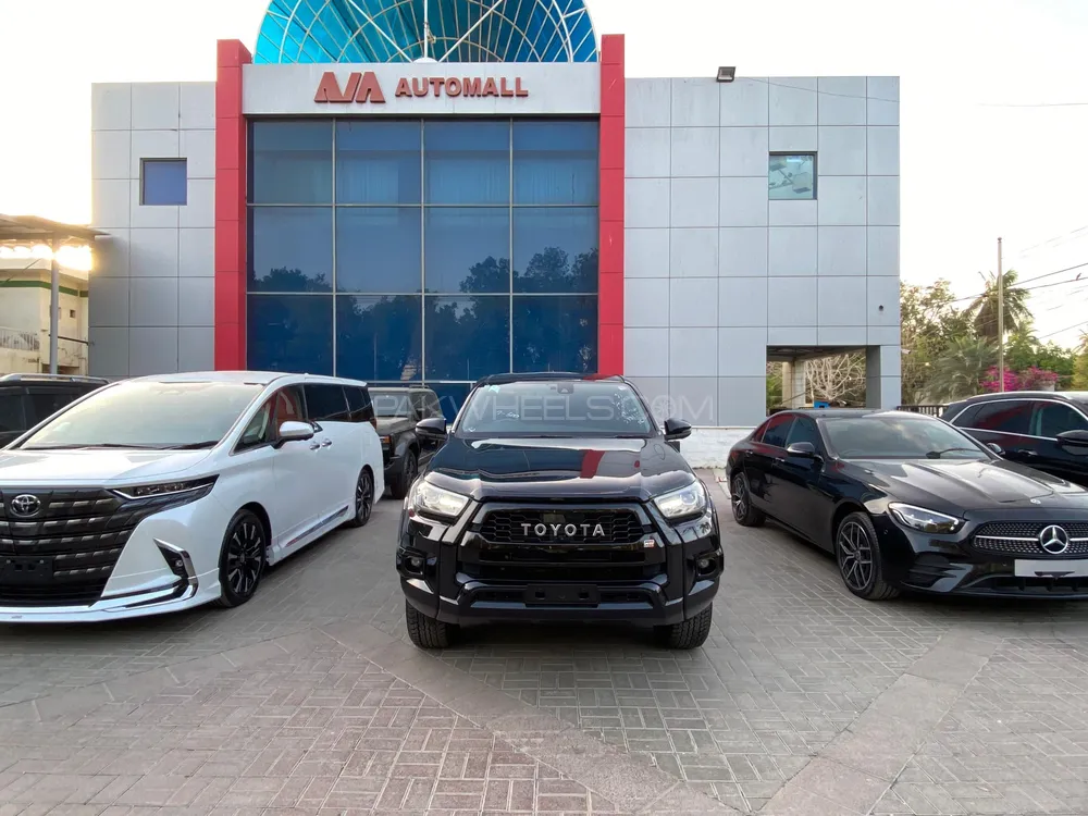 Toyota Hilux 2021 for Sale in Karachi Image-1
