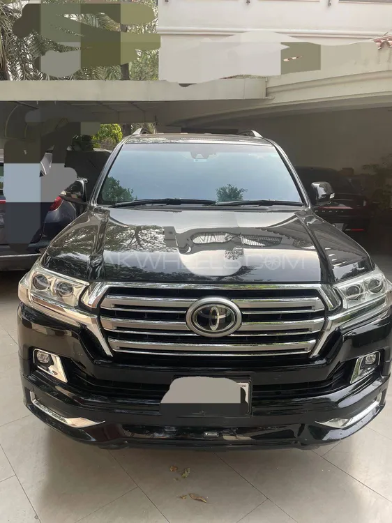 Toyota Land Cruiser 2016 for Sale in Lahore Image-1