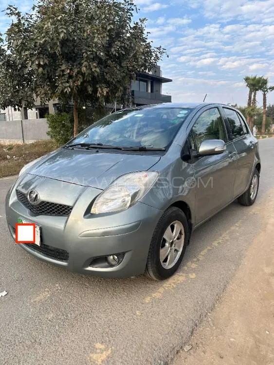 Toyota Vitz 2007 for Sale in Lahore Image-1