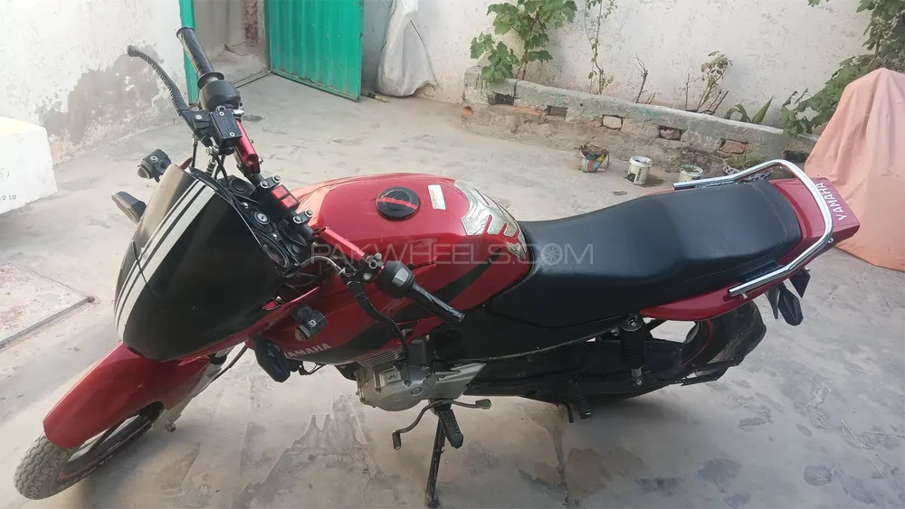 Yamaha YBR 125 2015 for Sale Image-1