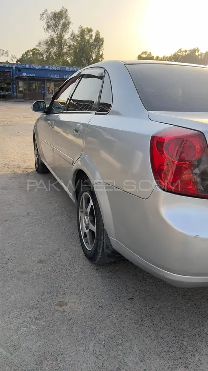 Chevrolet Optra 2005 for Sale in Lahore Image-1