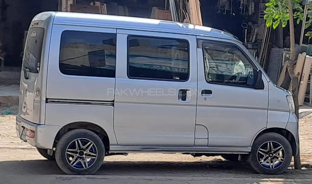 Daihatsu Hijet 2016 for Sale in Karachi Image-1