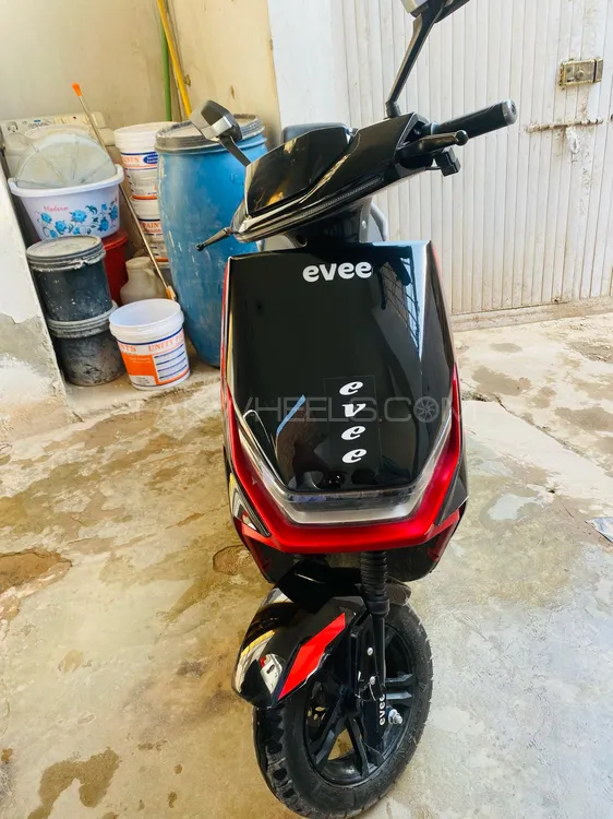 Evee Gen-Z 2025 for Sale Image-1