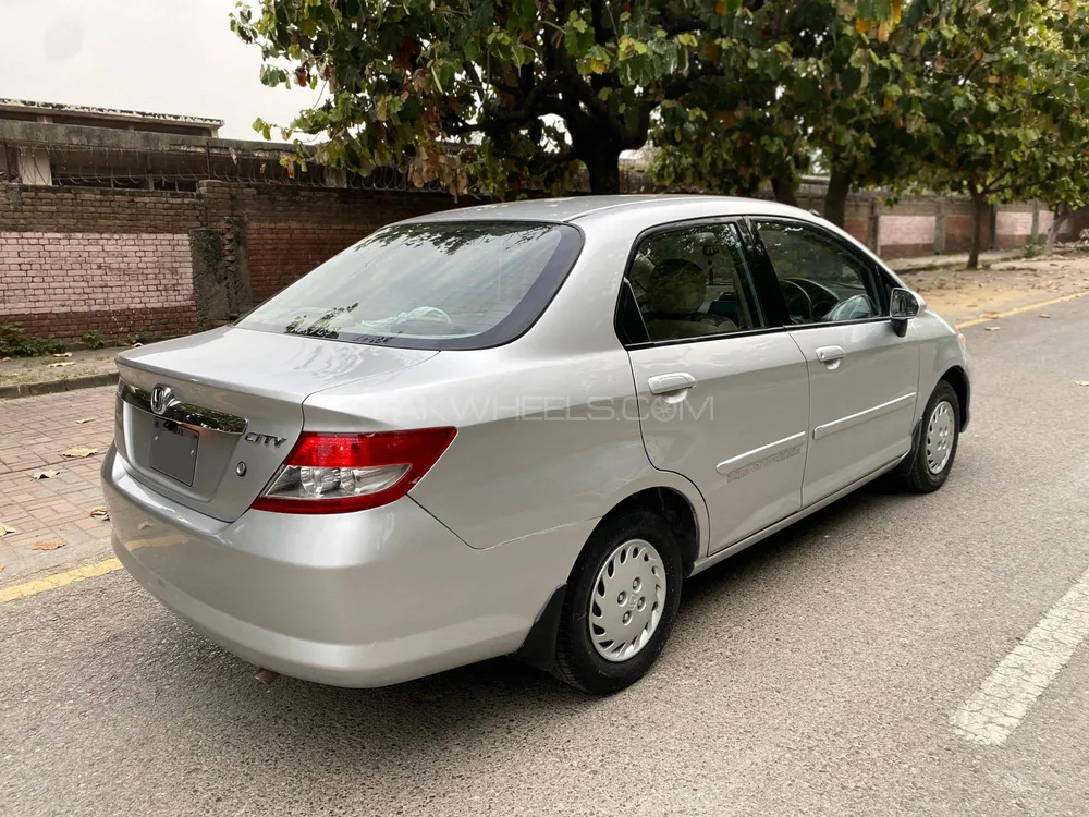 Honda City 2004 for Sale in Islamabad Image-1