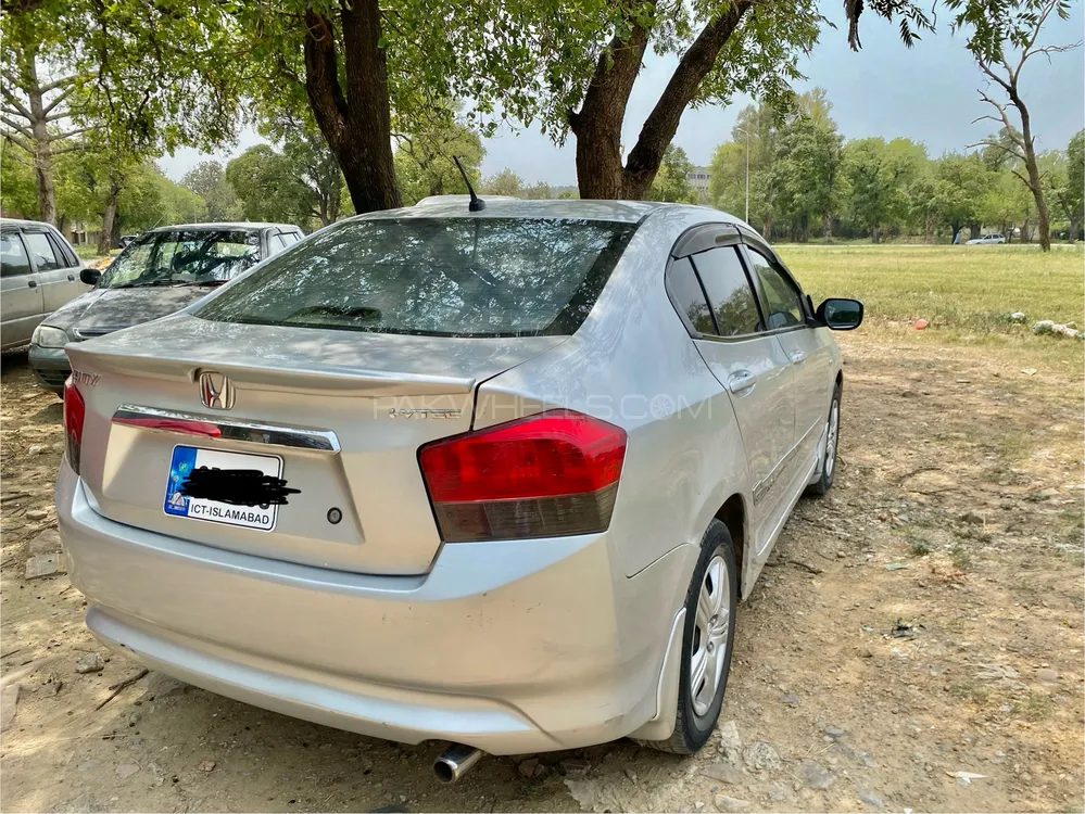 Honda City 2010 for Sale in Islamabad Image-1