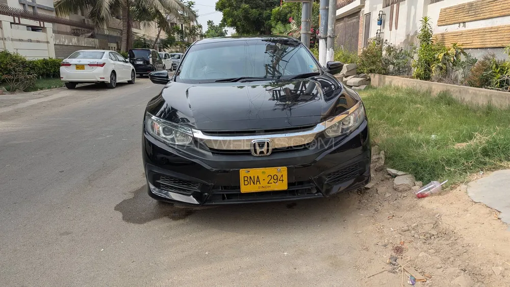 Honda Civic 2018 for Sale in Karachi Image-1