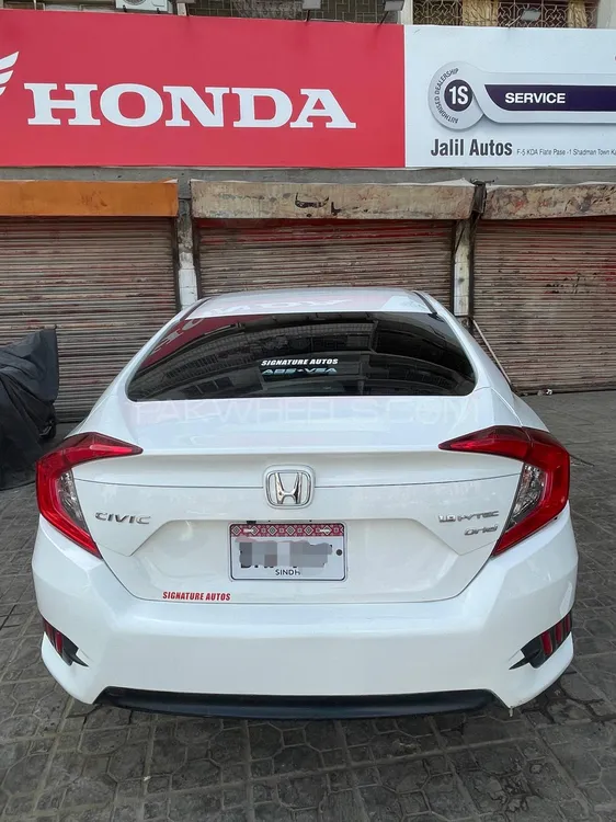Honda Civic 2017 for Sale in Karachi Image-1