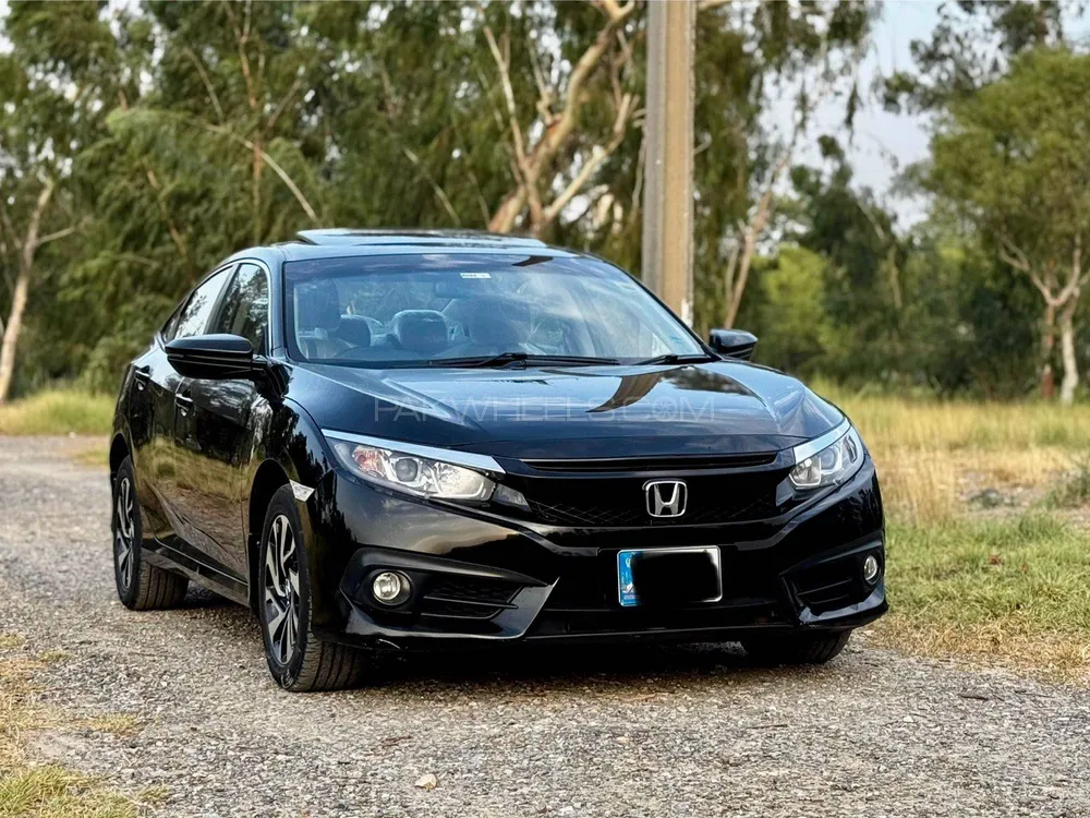 Honda Civic 2017 for Sale in Mardan Image-1