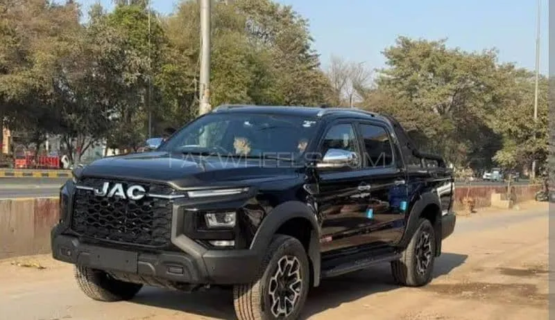 JAC T6 2025 for Sale in Multan Image-1