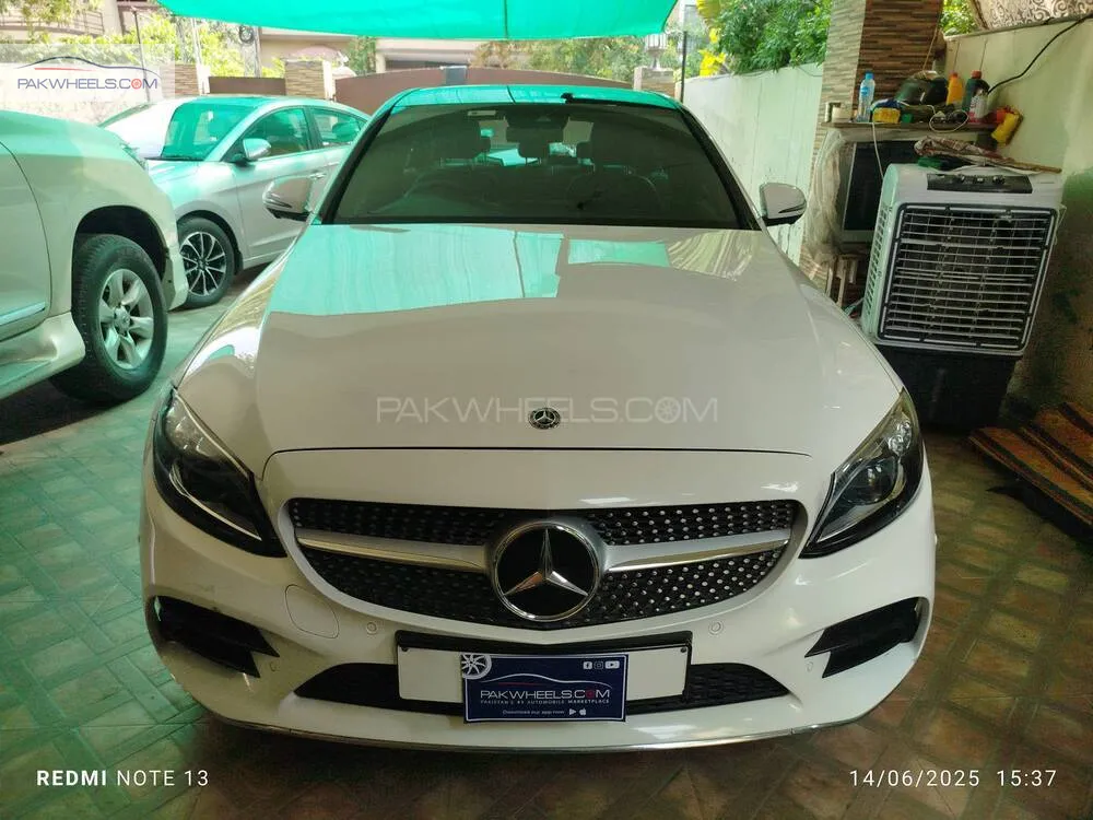 Mercedes Benz C Class 2019 for Sale in Lahore Image-1