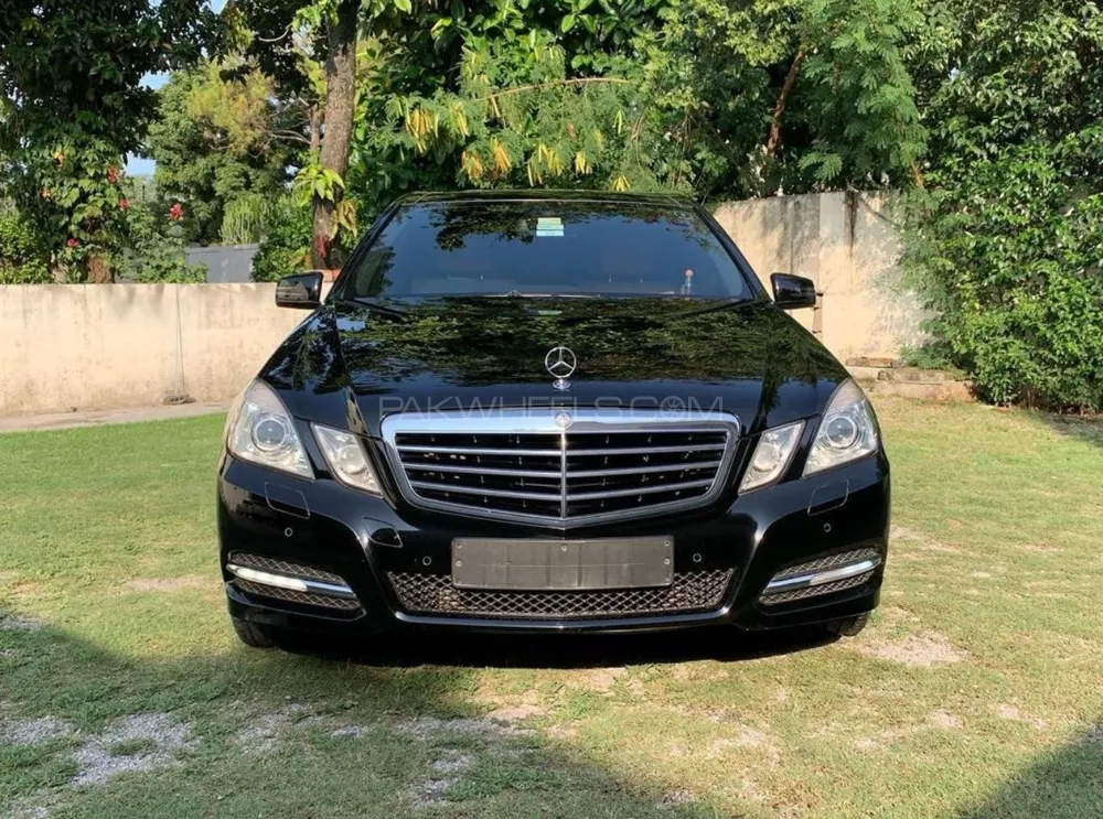 Mercedes Benz E Class 2012 for Sale in Rawalpindi Image-1