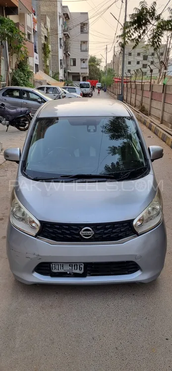 Nissan Dayz 2015 for Sale in Karachi Image-1
