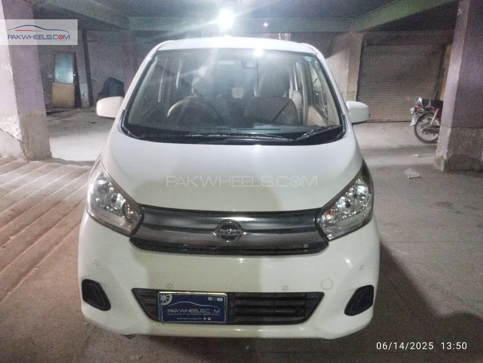 Nissan Dayz 2018 for Sale in Peshawar Image-1