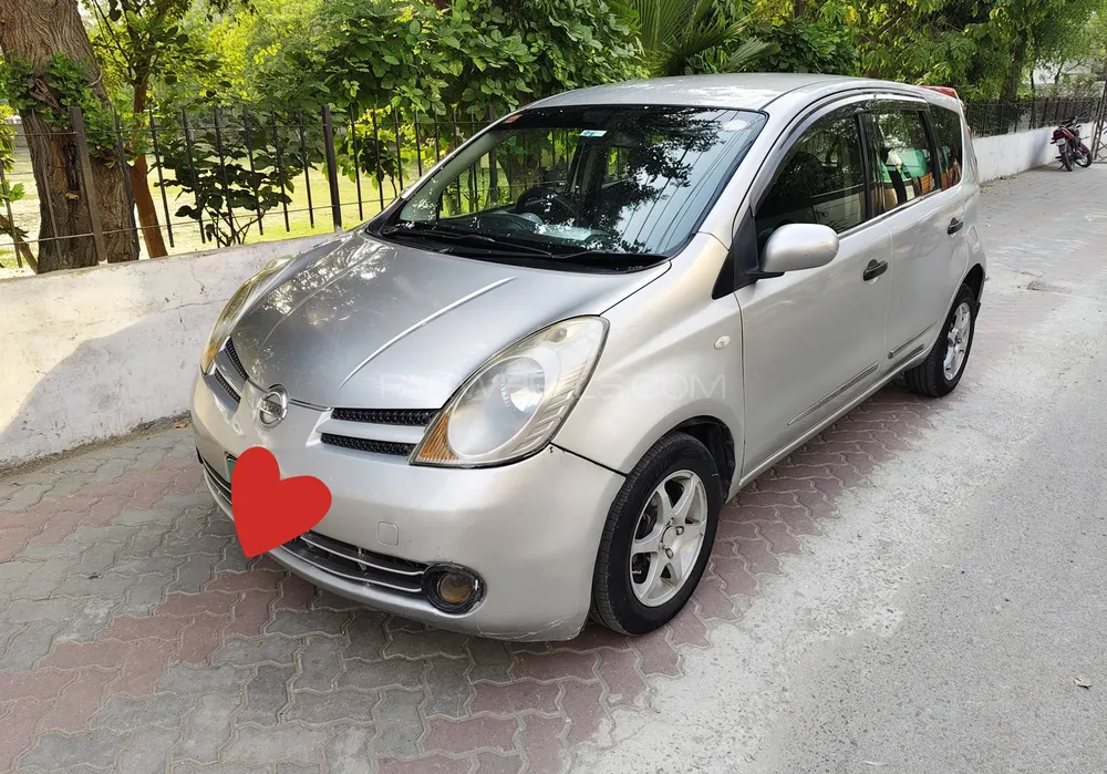 Nissan Note 2007 for Sale in Lahore Image-1