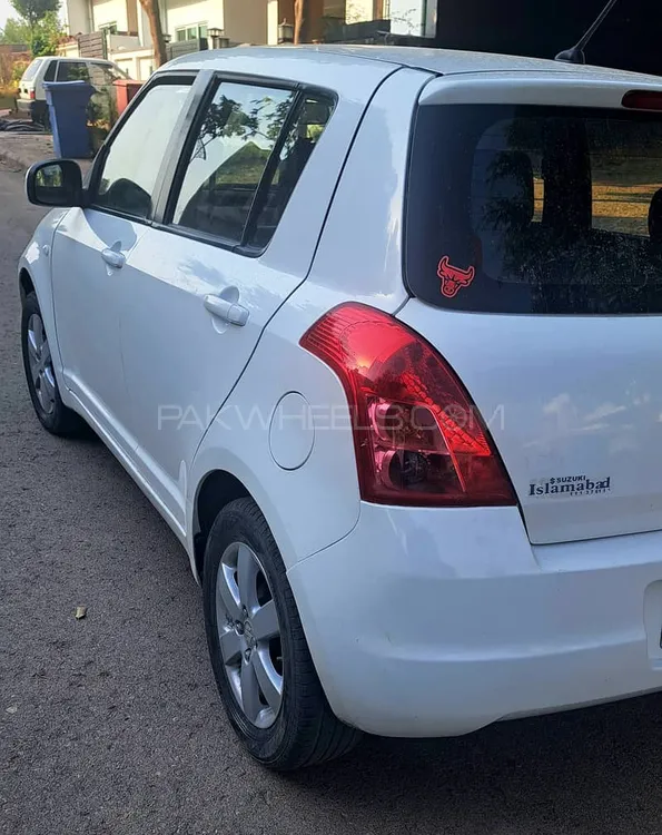 Suzuki Swift 2016 for Sale in Islamabad Image-1
