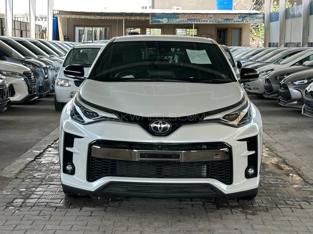 Toyota C-HR 2020 for Sale in Islamabad Image-1