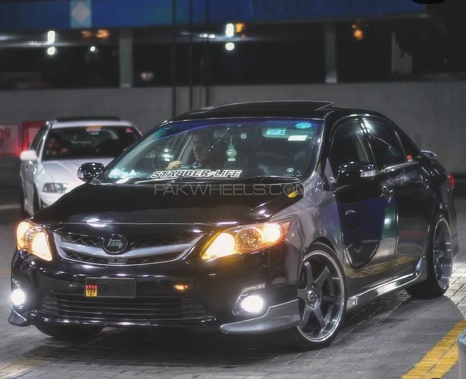 Toyota Corolla 2013 for Sale in Abbottabad Image-1
