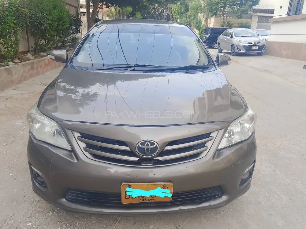 Toyota Corolla 2014 for Sale in Karachi Image-1