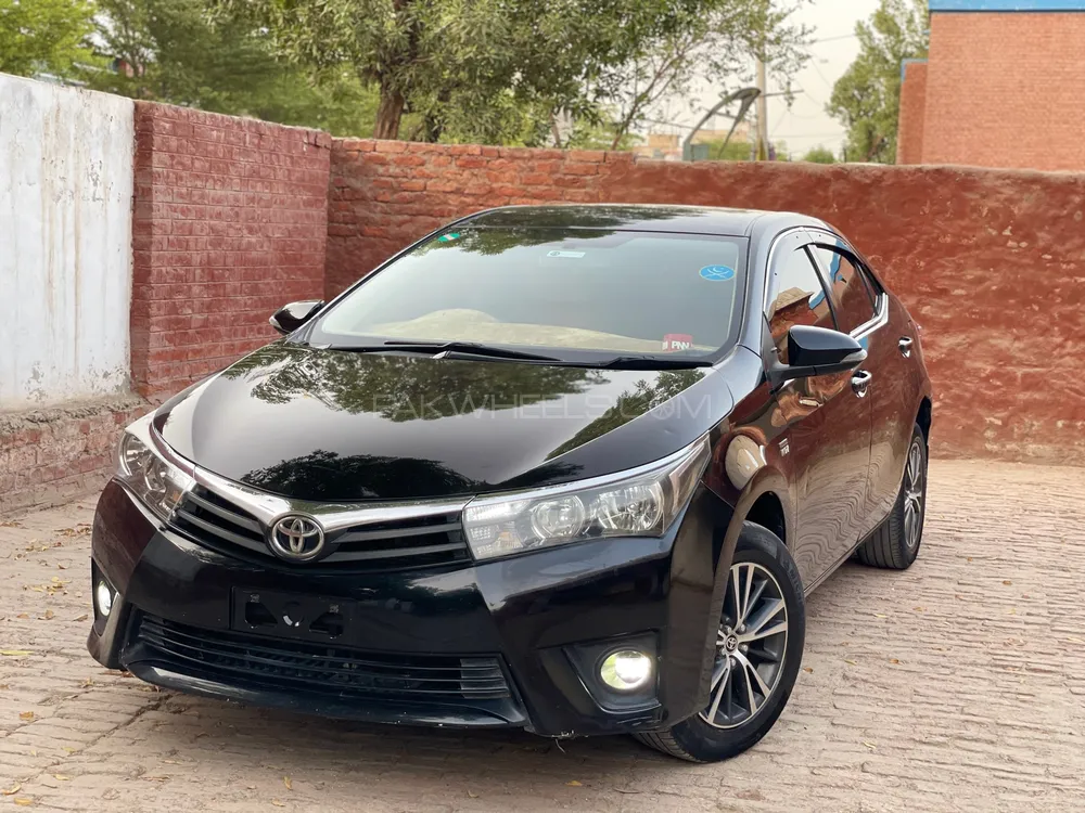 Toyota Corolla 2015 for Sale in Sadiqabad Image-1