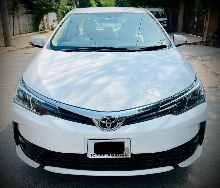 Toyota Corolla 2020 for Sale in Lahore Image-1