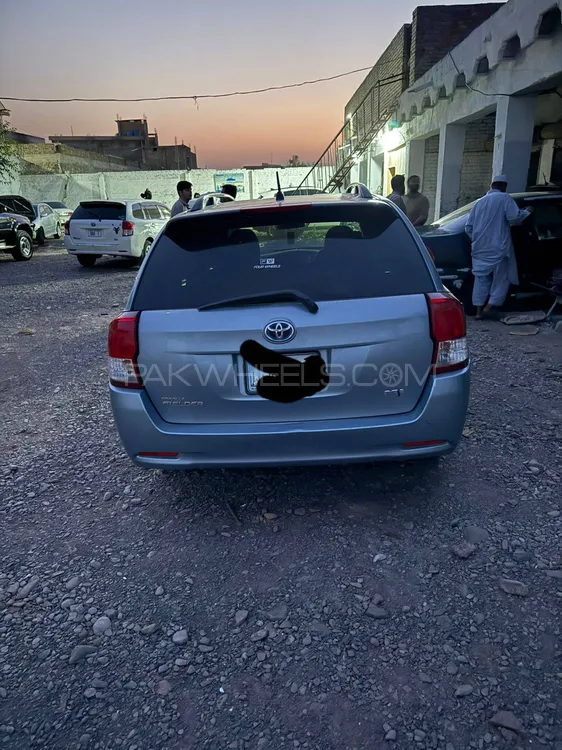 Toyota Corolla Axio 2014 for Sale in Peshawar Image-1